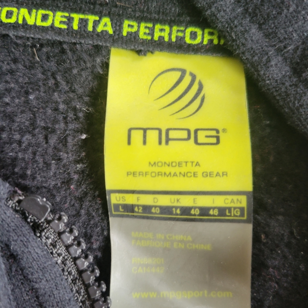 Mondetta Sweater - Picture 5 of 5